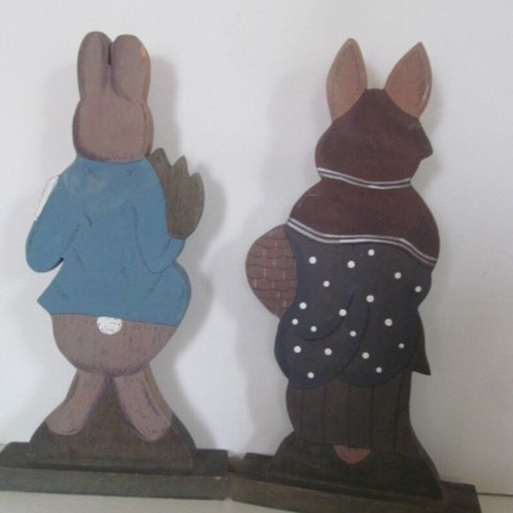 Easter Bunny Decor Rabbits 2 Hand Painted Bunnies Wooden primitive decor - Picture 4 of 5